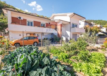 Casa all\'aperto - Independent house Armando Cruciani
6, Serra San Quirico - photo 34