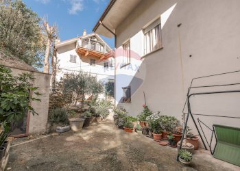 Casa all\'aperto - Independent house Armando Cruciani
6, Serra San Quirico - photo 37