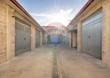 Parcheggio - Box via roma
 
33, Jesi - foto 1