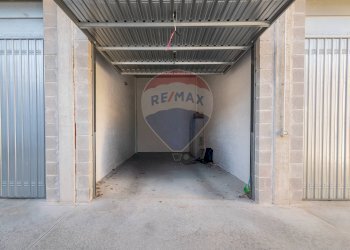 Parcheggio - Box via roma
 
33, Jesi - foto 2