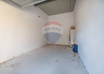 Stanza vuota - Box via roma
 
33, Jesi - foto 3