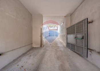 Hall / corridoio - Box via roma
 
33, Jesi - foto 7