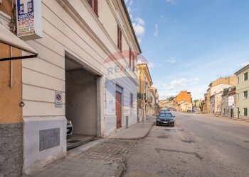 Edificio all\'aperto - Box via roma
 
33, Jesi - foto 8