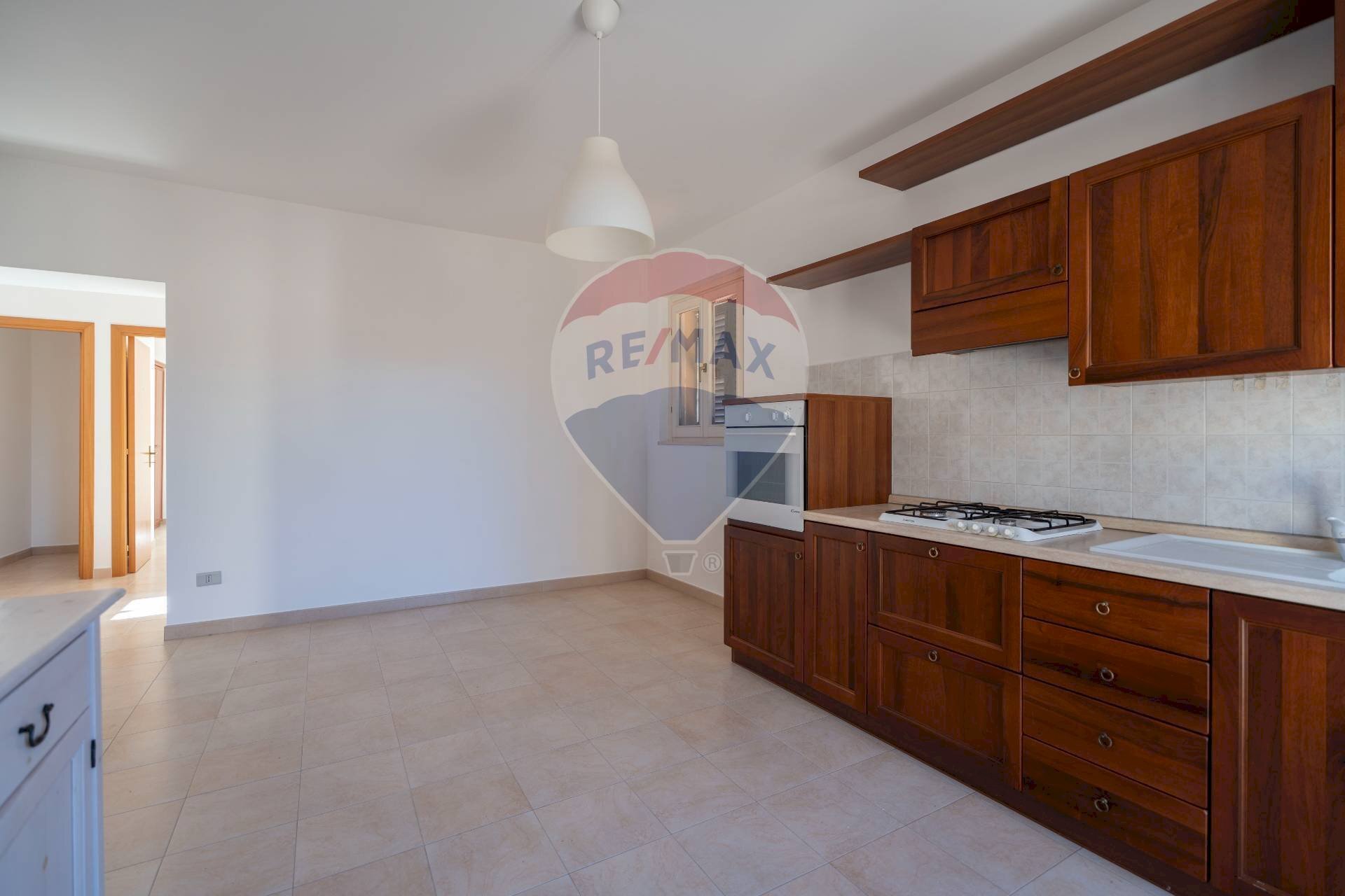 Cucina - Four-room apartment Corso Giacomo Leopardi
 
16, Cupramontana - photo 1