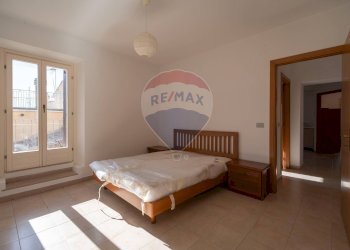 Camera / camera da letto - Quadrilocale Corso Giacomo Leopardi
 
16, Cupramontana - foto 8