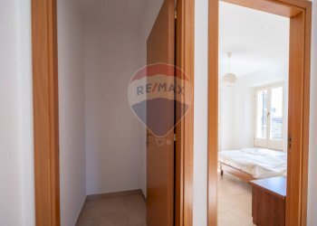 Hall / corridoio - Quadrilocale Corso Giacomo Leopardi
 
16, Cupramontana - foto 16