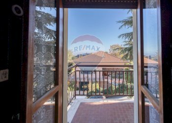 Balcone - Appartamento Viale Gaspare Spontini
 
53, Cupramontana - foto 20