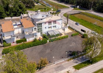 Casa all\'aperto - Commercial Premises Via Marina
 
5, Ravenna - photo 19