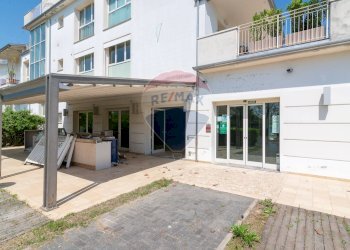 Edificio all\'aperto - Commercial Premises Via Marina
 
5, Ravenna - photo 25