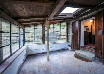 Terrazza - Rustico PODERE MORETA PARROCCHIA SANTA MARIA IN GIRONE
 
24, Portico e San Benedetto - foto 45