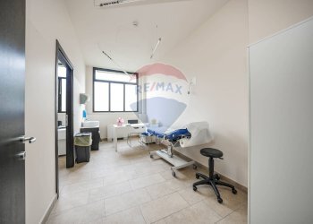 Ufficio - Stable - Palace via Casa Morata
 
49, Forlì - photo 18