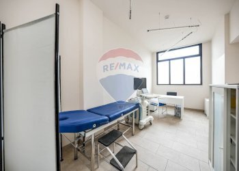 Ufficio - Stable - Palace via Casa Morata
 
49, Forlì - photo 27