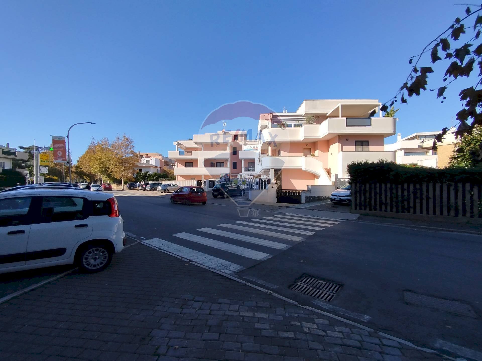 Edificio all\'aperto - Three-room apartment via Santa Barbara
 
127, Nettuno - photo 1