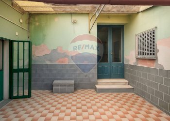 Terrazza - Casa indipendente Via Salimbene
 
1, Giarre - foto 4