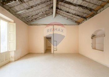 Stanza vuota - Casa indipendente Via Salimbene
 
1, Giarre - foto 20