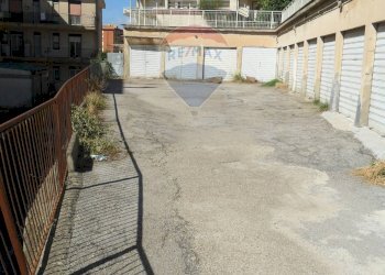 parcheggio - Box Via F. Paladini
 
18, Caltanissetta - foto 5