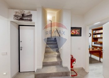 Scale - Villa Arese - foto 21