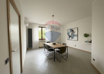 Sala da pranzo - Casa semi indipendente Via Paganini
 
6, Cesate - foto 8