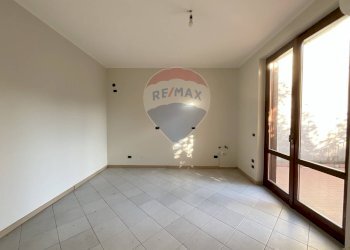 Stanza vuota - Casa semi indipendente Via Paganini
 
6, Cesate - foto 9