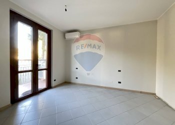 Stanza vuota - Casa semi indipendente Via Paganini
 
6, Cesate - foto 14