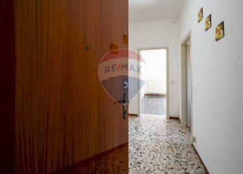 Hall / corridoio - Quadrilocale Via Europa
 
26, Sabbioneta - foto 6