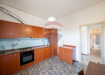 Cucina - Quadrilocale Via Europa
 
26, Sabbioneta - foto 8