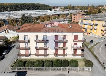 Edificio all\'aperto - Quadrilocale Via Europa
 
26, Sabbioneta - foto 33