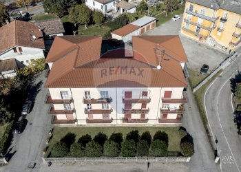 Edificio all\'aperto - Quadrilocale Via Europa
 
26, Sabbioneta - foto 34