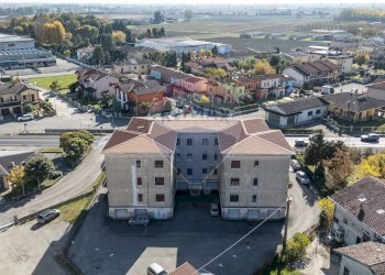 Edificio all\'aperto - Quadrilocale Via Europa
 
26, Sabbioneta - foto 36