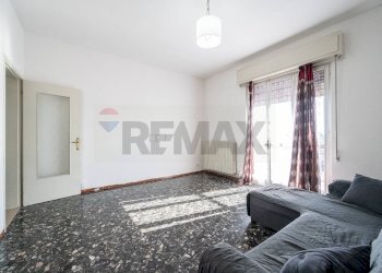 Soggiorno - Quadrilocale Via Europa
 
26, Sabbioneta - foto 6