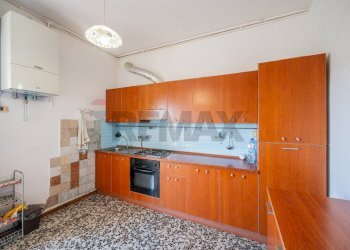 Cucina - Quadrilocale Via Europa
 
26, Sabbioneta - foto 15