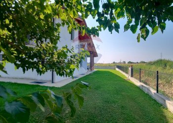 Giardino - Casa indipendente Via San Zeno
 
15/a, Rosà - foto 2