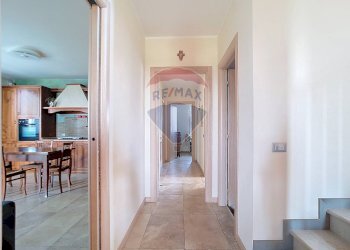 Hall / corridoio - Casa indipendente Via San Zeno
 
15/a, Rosà - foto 7