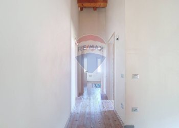 Hall / corridoio - Casa indipendente Via San Zeno
 
15/a, Rosà - foto 16
