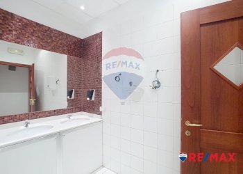 Bagno - Commercial Premises Via Delle Industrie
23/7, Venezia - photo 16