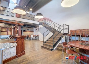 Scale - Commercial Premises Via Delle Industrie
23/7, Venezia - photo 1