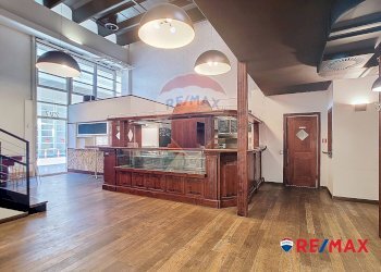 Ricezione / Lobby - Commercial Premises Via Delle Industrie
23/7, Venezia - photo 8