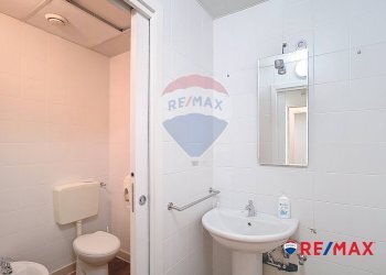 Bagno - Commercial Premises Via Delle Industrie
23/7, Venezia - photo 21