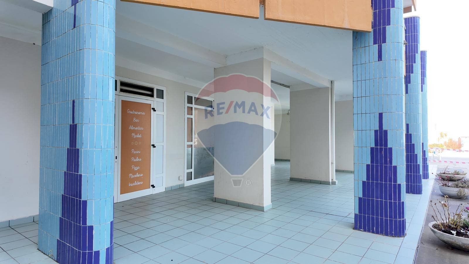 Terrazza - Locale Commerciale Lungomare Goffredo Mameli
 
265/B, Senigallia - foto 1