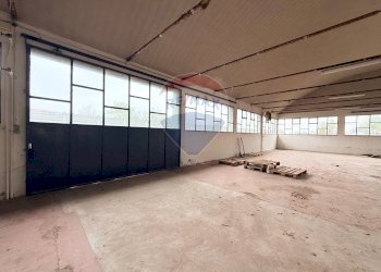 Stanza vuota - Capannone Stradella - foto 12