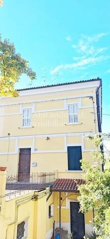 Foto 1 - Quadrilocale Viale San Francesco, Penne - foto 1