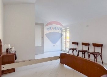 Camera / camera da letto - Three-room apartment Piazza Plebiscito
 
9, Sapri - photo 24