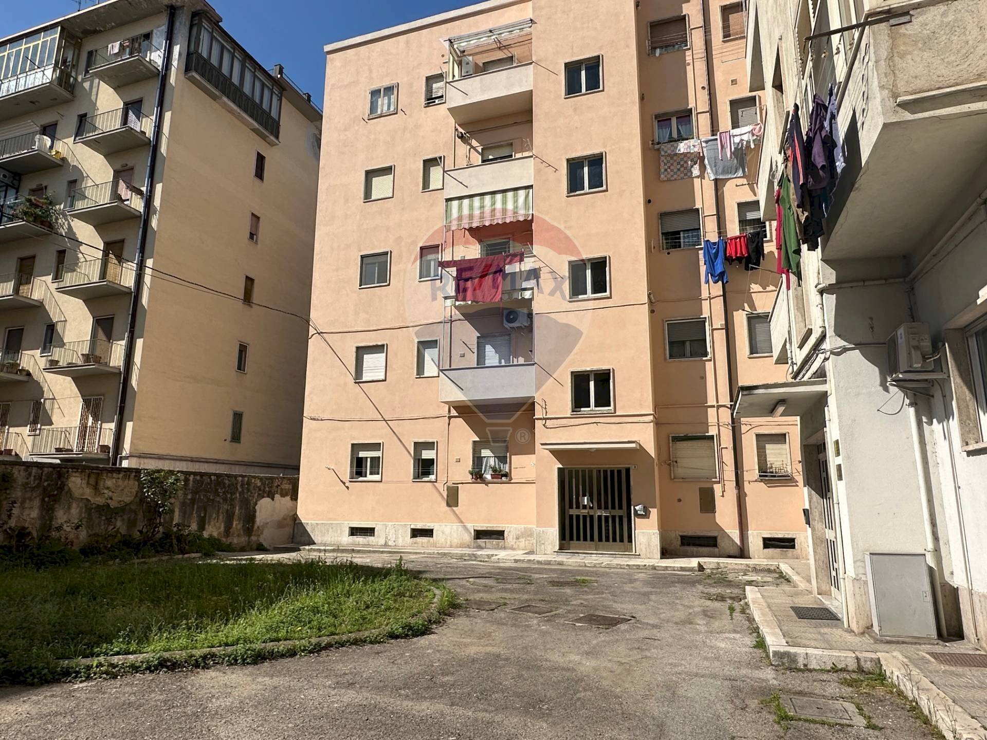 Edificio all\'aperto - Trilocale Benevento - foto 2
