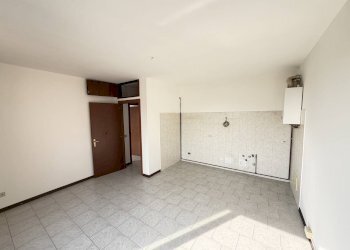 Foto 1 - Bilocale via Caldera
 
143, Milano - foto 1