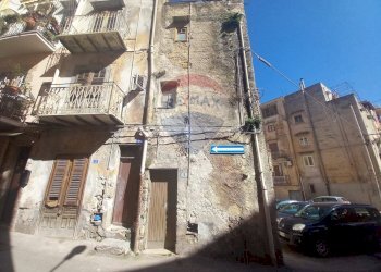 Edificio all\'aperto - Independent house via Balilla
 
6, Carini - photo 6