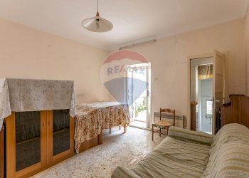 Soggiorno - Casa indipendente Via Gulfi
 
131, Chiaramonte Gulfi - foto 8