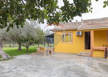 Casa all\'aperto - Casa indipendente C.da Dicchiara
 
sn, Chiaramonte Gulfi - foto 4