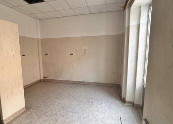 Foto 11 - Shop Busto Arsizio - photo 11