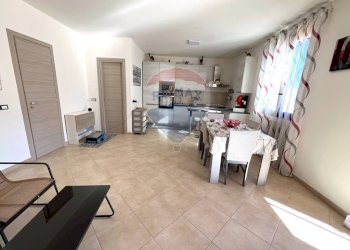 Cucina - Casa semi indipendente RESIDENCE GIULIANA MARIA CONTRADA MORELLO TRABIA- PA
 
SNC, Trabia - foto 16