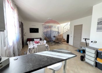 Sala da pranzo - Casa semi indipendente RESIDENCE GIULIANA MARIA CONTRADA MORELLO TRABIA- PA
 
SNC, Trabia - foto 19